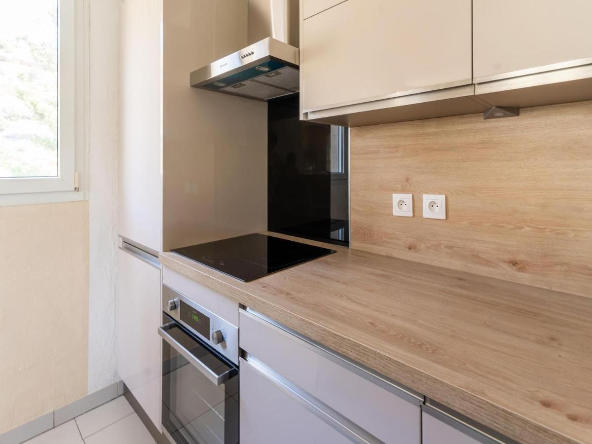 Cosy Holiday Home In Minerve With Garden Bagian luar foto