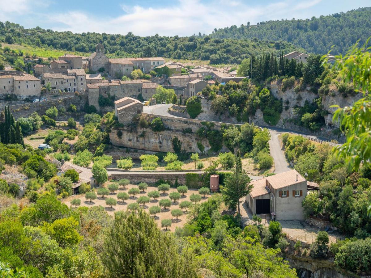 Cosy Holiday Home In Minerve With Garden Bagian luar foto