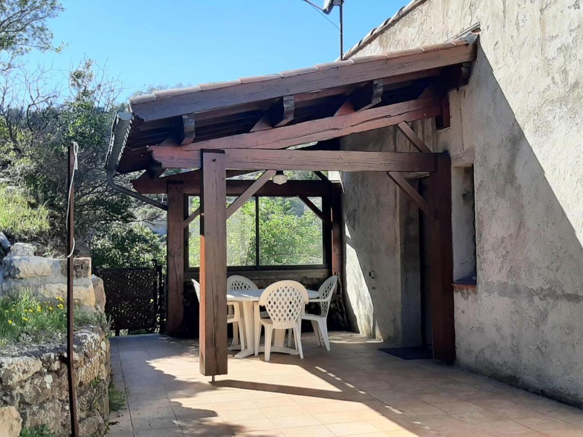 Cosy Holiday Home In Minerve With Garden Bagian luar foto